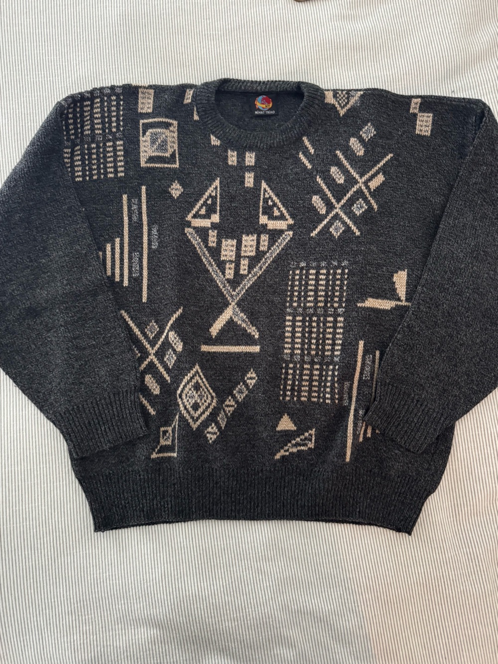 Vintage 90s geometric knit sweater